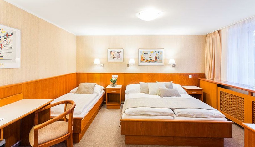 Hotel Sněžka Špindlerův Mlýn - Třílůžkový pokoj De-Luxe, Dvoulůžkový pokoj De-Luxe